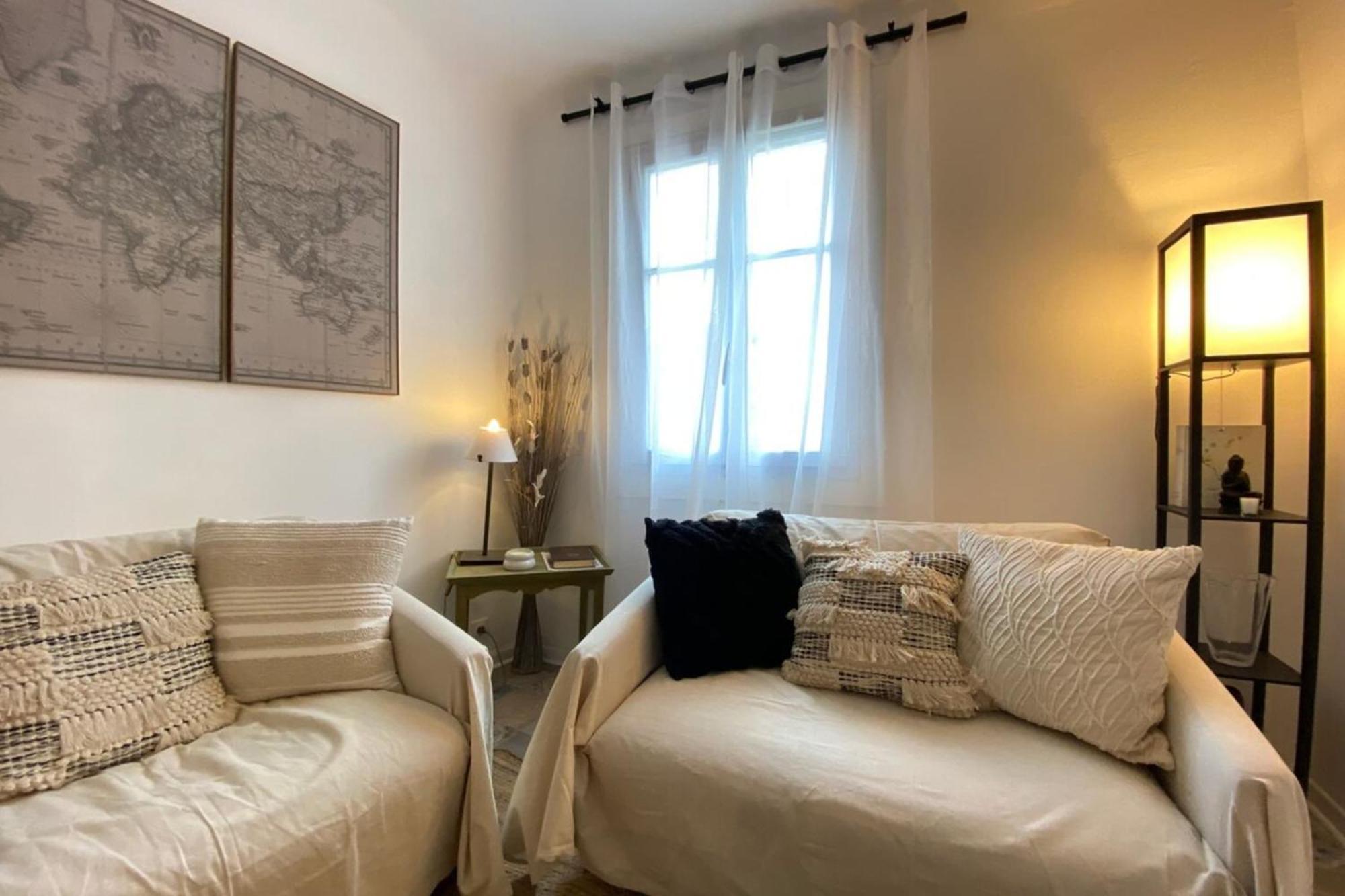 דירות 06M - Old Antibes Beautiful Duplex Terrace With Sea View מראה חיצוני תמונה