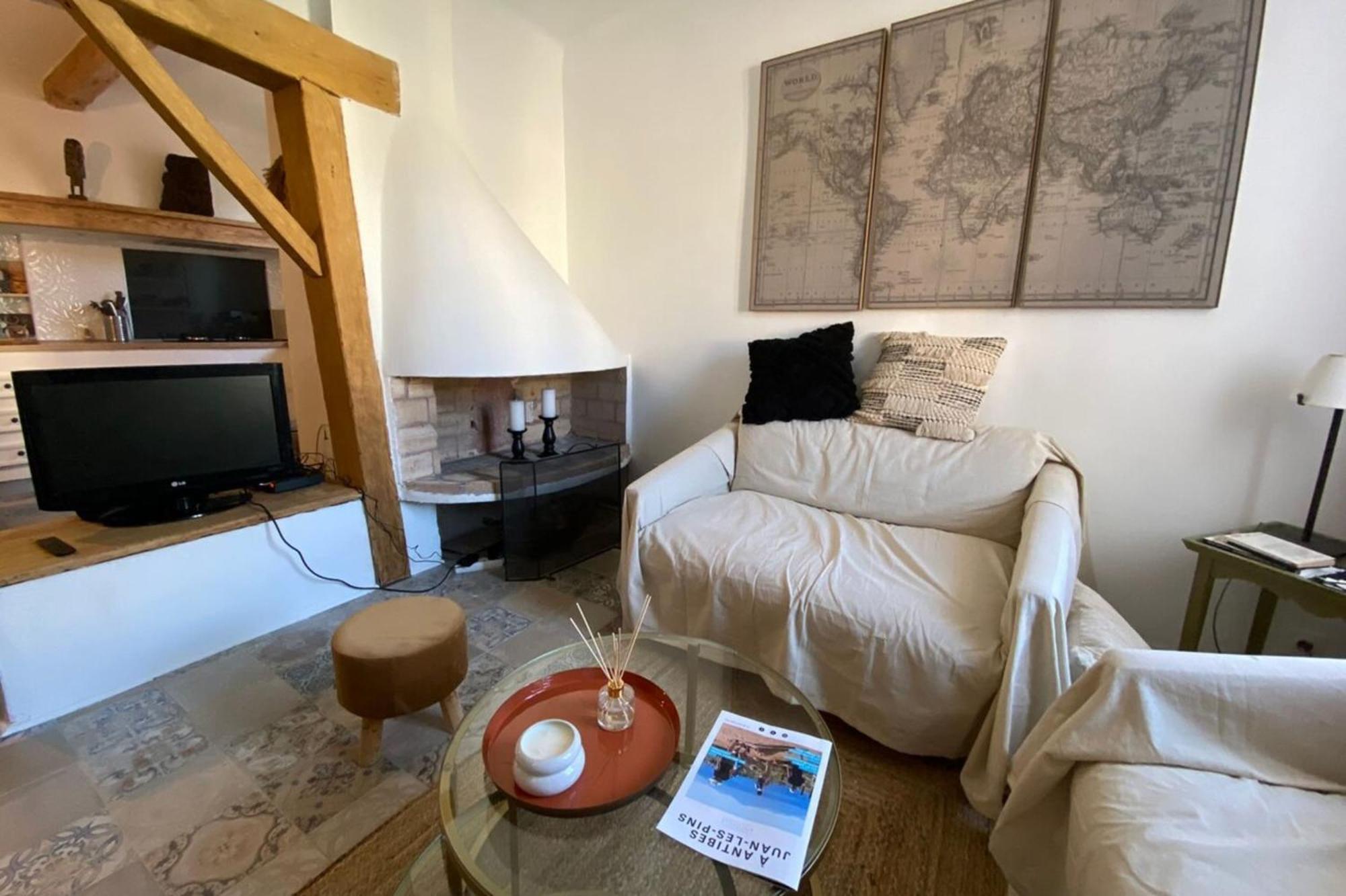 דירות 06M - Old Antibes Beautiful Duplex Terrace With Sea View מראה חיצוני תמונה