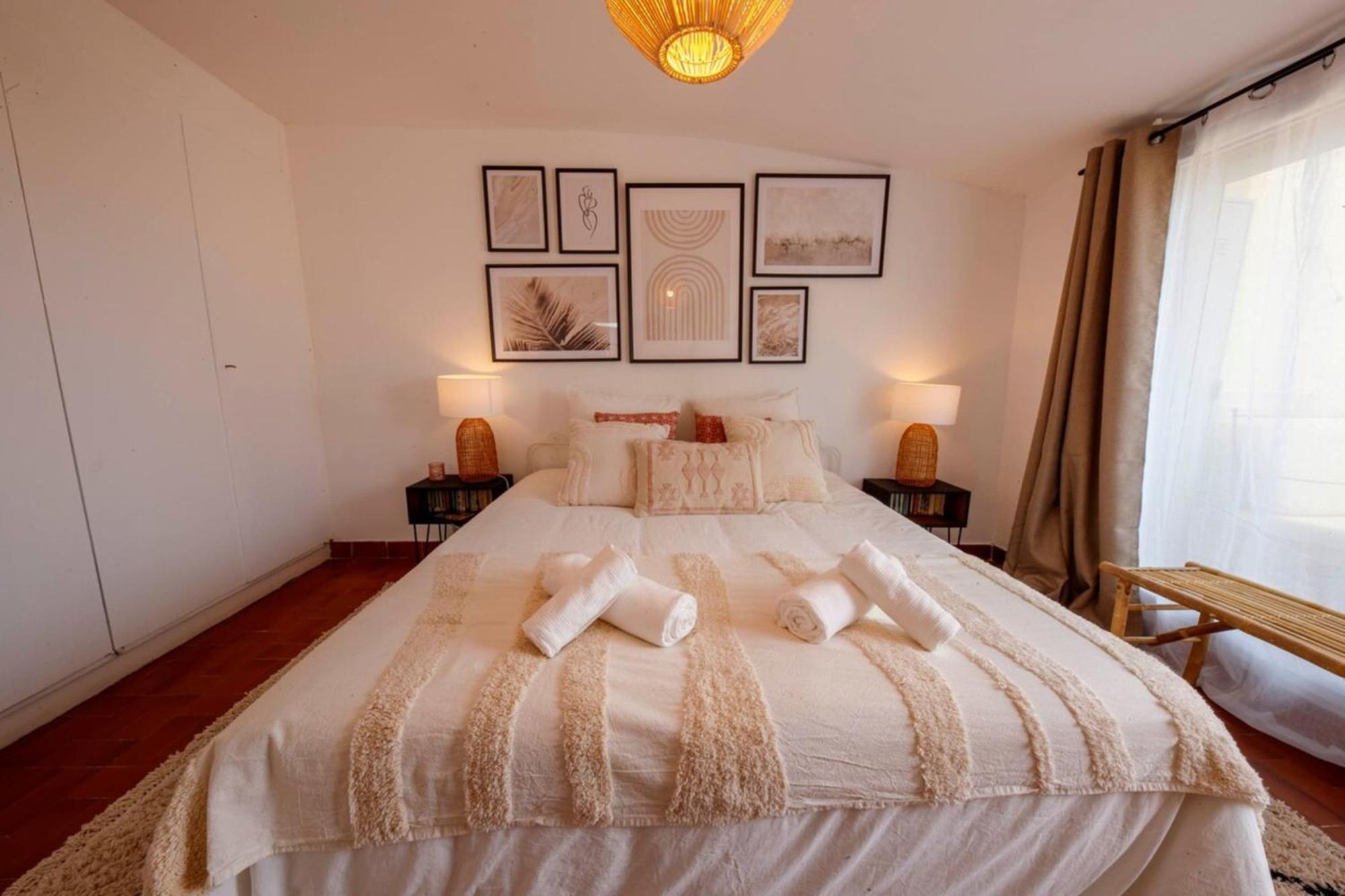 דירות 06M - Old Antibes Beautiful Duplex Terrace With Sea View מראה חיצוני תמונה