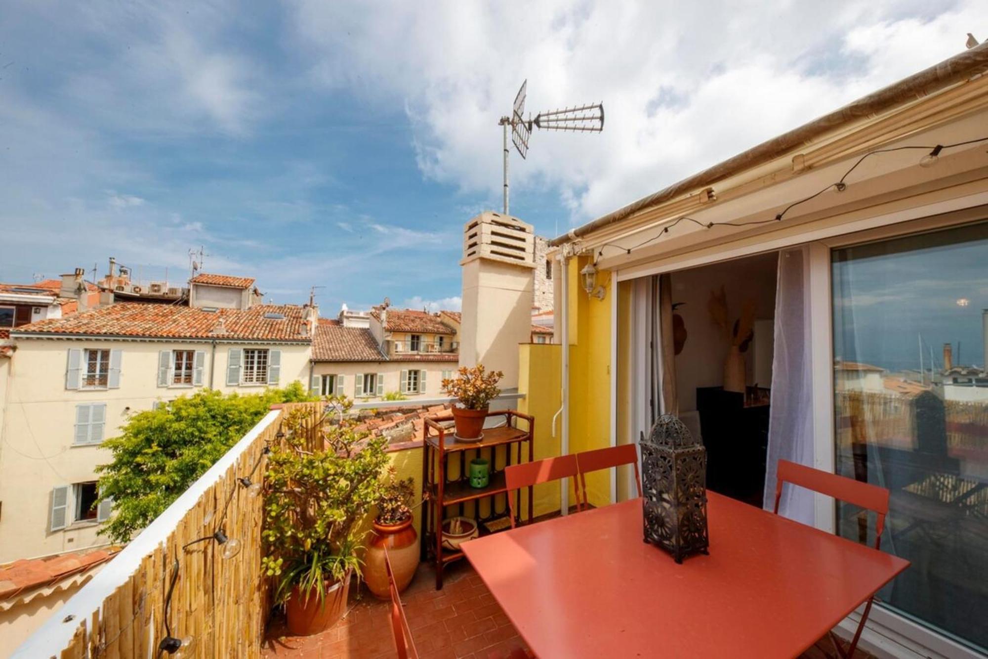 דירות 06M - Old Antibes Beautiful Duplex Terrace With Sea View מראה חיצוני תמונה